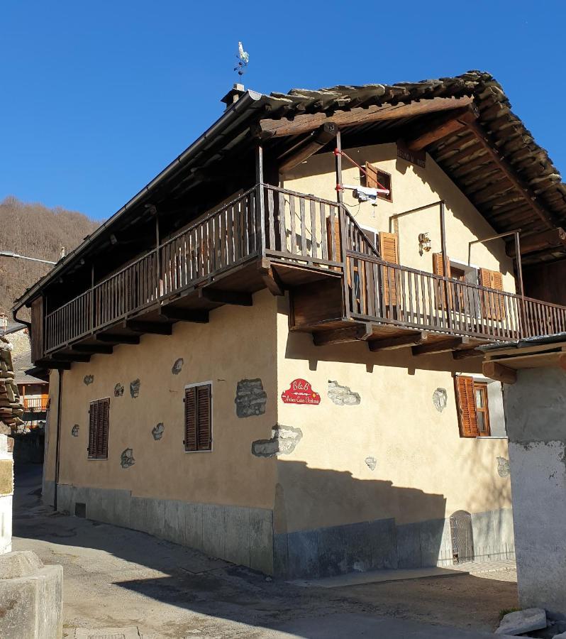 Bed and Breakfast Antica casa occitana Sampeyre Esterno foto