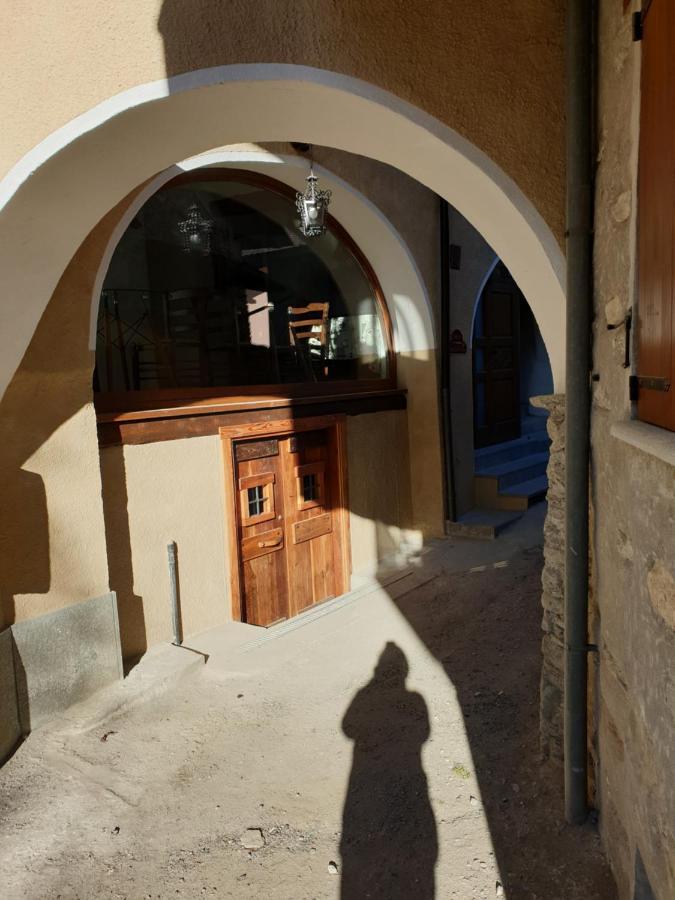 Bed and Breakfast Antica casa occitana Sampeyre Esterno foto